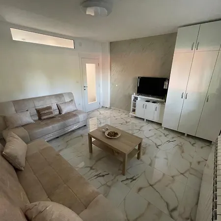 Chill Out Apartman Novi